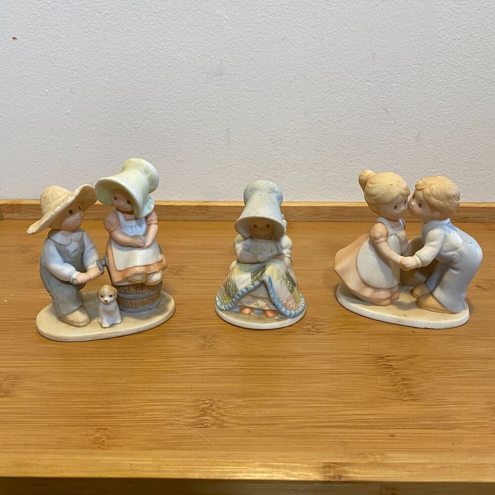 Circle of Friends Figurine Lot of 3 by Masterpiece Homco 1991 Christian Decor